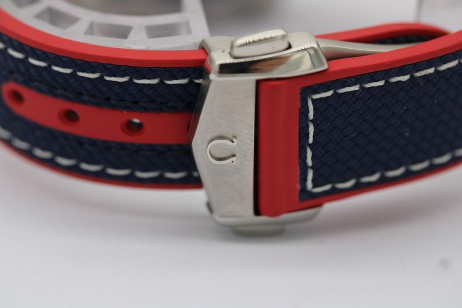 Omega Planet Ocean 215.32.43.21.04.001